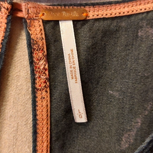 Free People hi-lo boho flutter-sleeve smock dress, size L, EUC - Picture 3 of 6